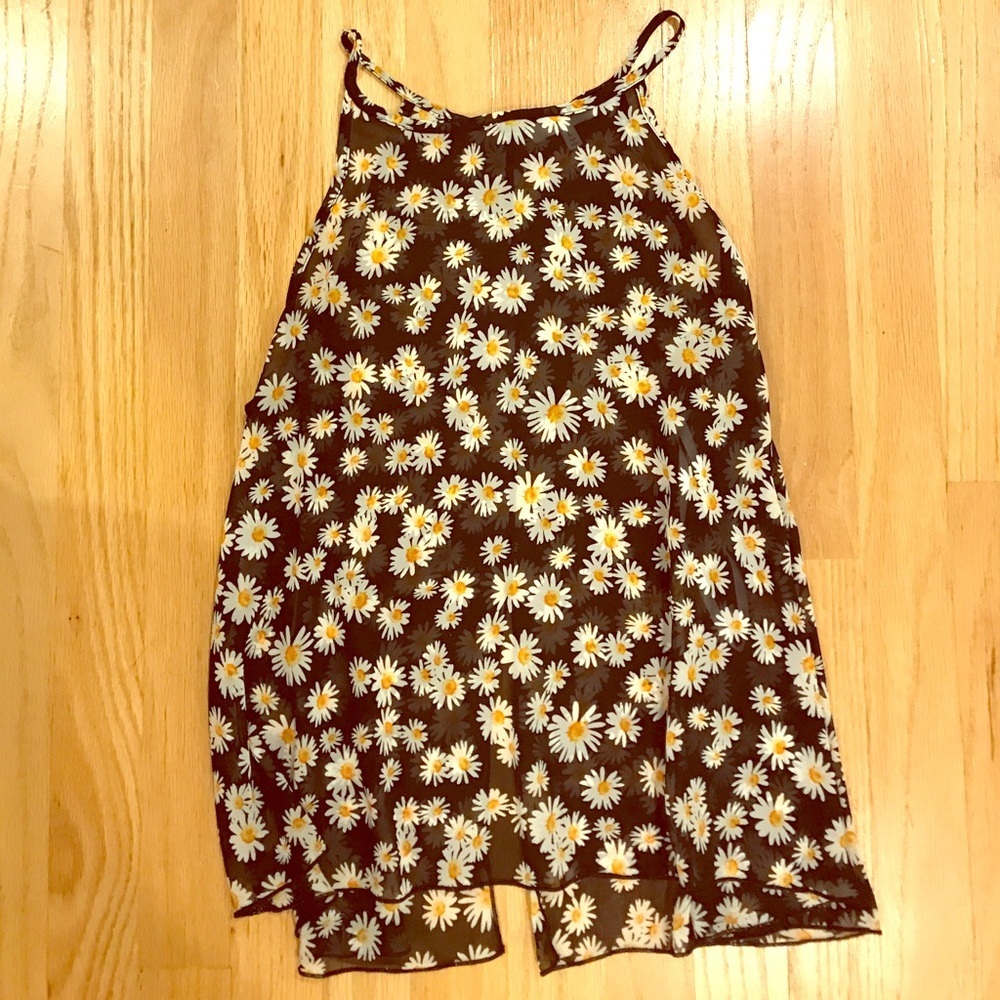 NWOT Sheer Daisy Tank Top